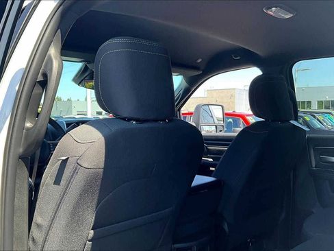 New 2025 RAM 3500 Big Horn image 12