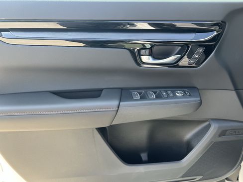 Used 2026 Honda CR-V Sport Touring image 14