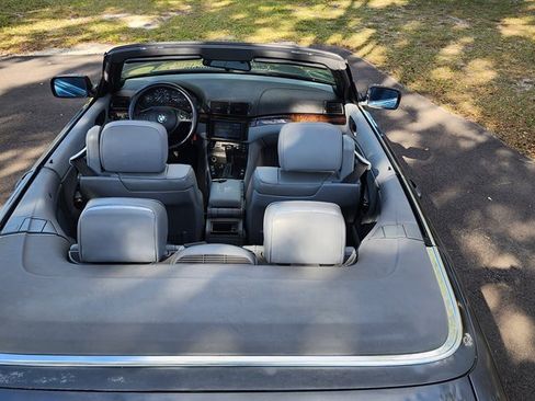 Used 2006 BMW 325Ci Convertible image 30