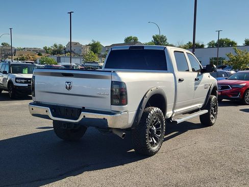 Used 2016 RAM 2500 Tradesman w/ Chrome Appearance Group AWD/4WD image 3