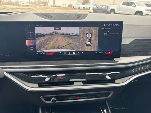 Used 2024 BMW X5 xDrive50e w/ M Sport Package image 13