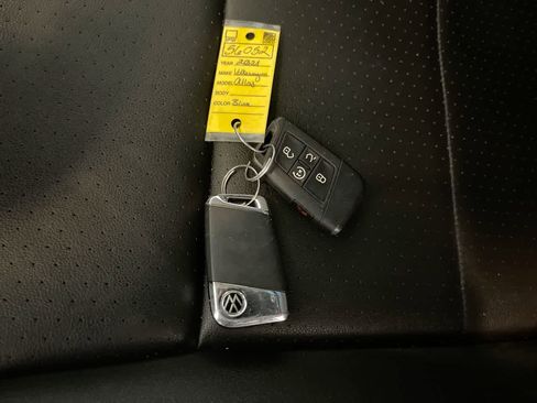 Used 2021 Volkswagen Atlas SE image 26