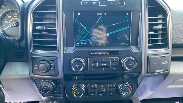 Used 2018 Ford F150 XLT w/ Equipment Group 302A Luxury AWD/4WD image 12