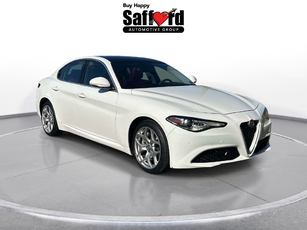 Used 2018 Alfa Romeo Giulia Ti AWD/4WD image 10