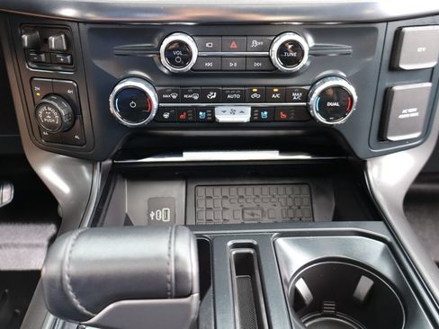 Used 2025 Ford F150 Lariat w/ Equipment Group 502A High AWD/4WD image 11