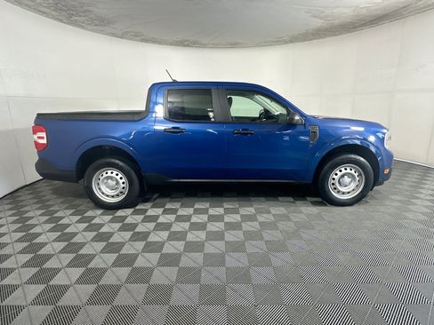 Used 2024 Ford Maverick XL FWD image 2