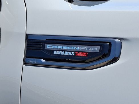 Used 2024 GMC Sierra 1500 AT4 w/ Technology Package AWD/4WD image 9