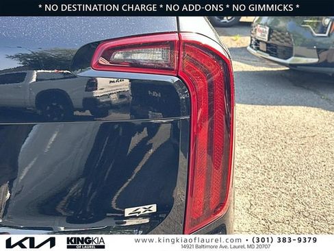 Used 2023 Kia Telluride S AWD/4WD image 29