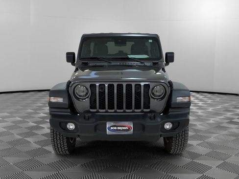Used 2024 Jeep Wrangler Sport S image 8