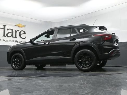 New 2026 Chevrolet Trax LT w/ Driver Confidence Package FWD image 33