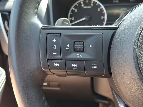 Certified 2023 Nissan Rogue SL w/ SL Premium Package AWD/4WD image 24