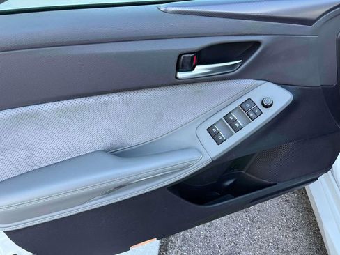 Used 2019 Toyota Avalon XSE w/ All Weather Liner Package FWD image 22