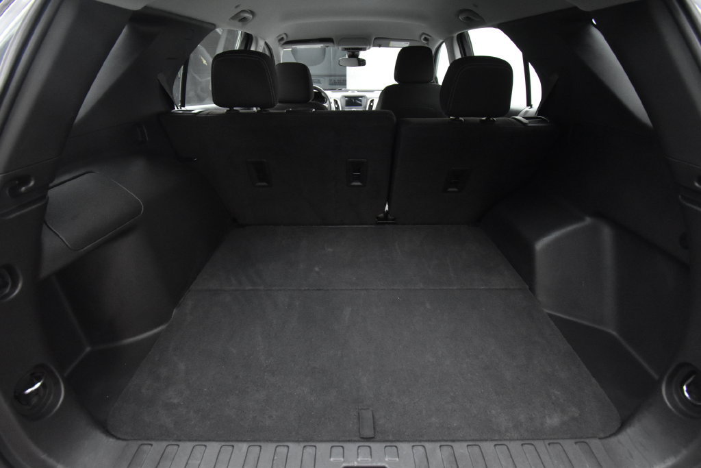 Used 2023 Chevrolet Equinox LS w/ Driver Confidence II Package AWD/4WD image 23