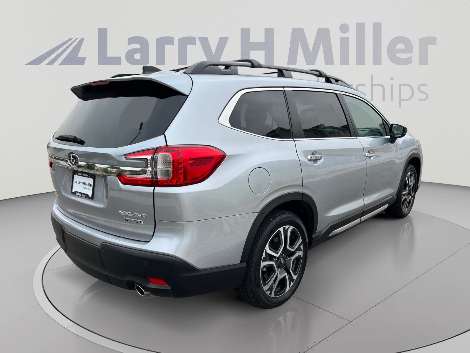 Certified 2026 Subaru Ascent Touring AWD/4WD image 5