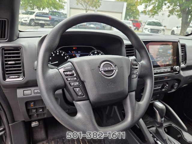 Used 2023 Nissan Frontier SV w/ Midnight Edition Package AWD/4WD image 9