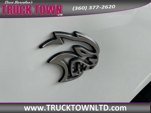 Used 2020 Dodge Challenger SRT Hellcat w/ Plus Package RWD image 37