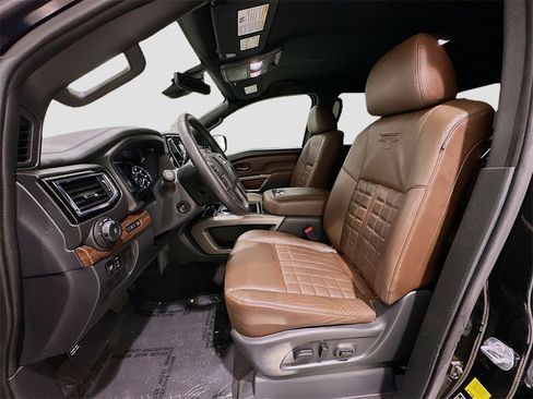 Used 2023 Nissan Titan Platinum Reserve w/ Off Road Protection Package image 21