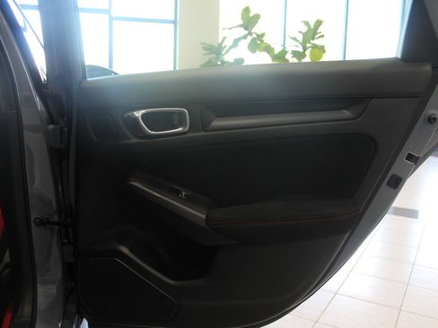 Certified 2024 Honda Civic Type R image 18