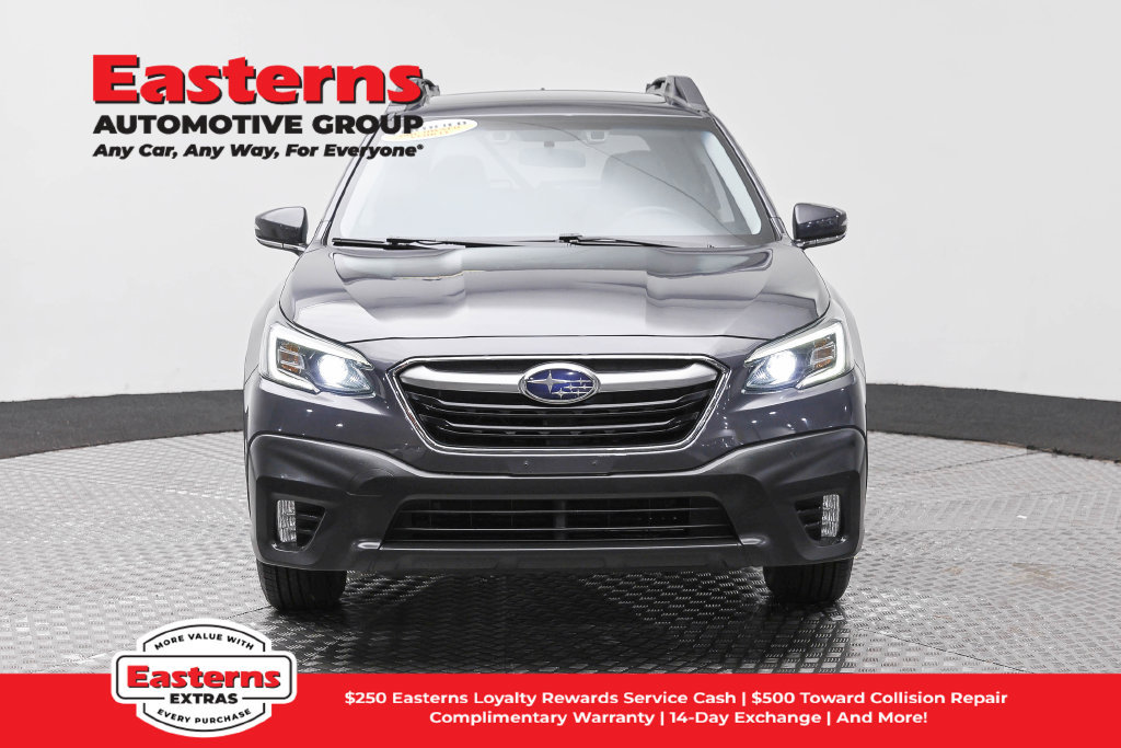 Used 2022 Subaru Outback Premium AWD/4WD image 3