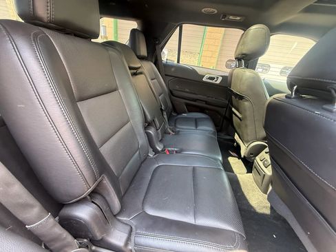 Used 2015 Ford Explorer Limited w/ Equipment Group 302A AWD/4WD image 22