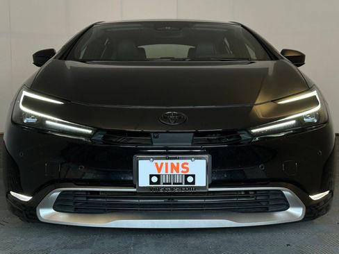 Used 2024 Toyota Prius Prime Premium w/ Advanced Technology Package FWD image 14
