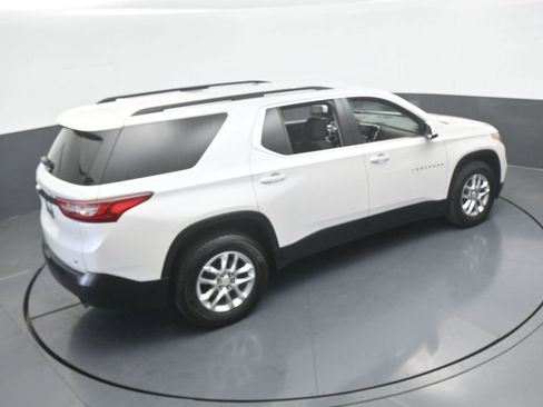 Used 2019 Chevrolet Traverse LT FWD image 48
