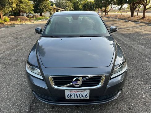 Used 2011 Volvo S40 T5 w/ Preferred Pkg FWD image 7