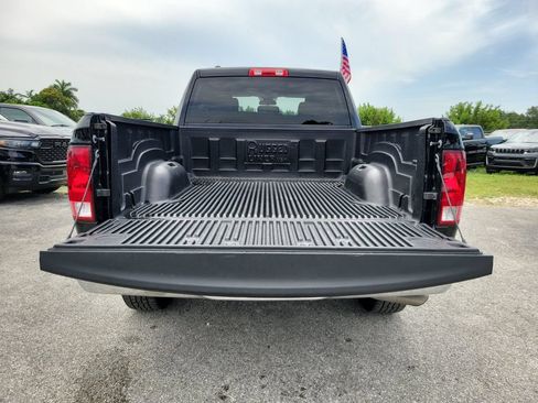 Used 2024 RAM 1500 Classic SLT AWD/4WD image 8