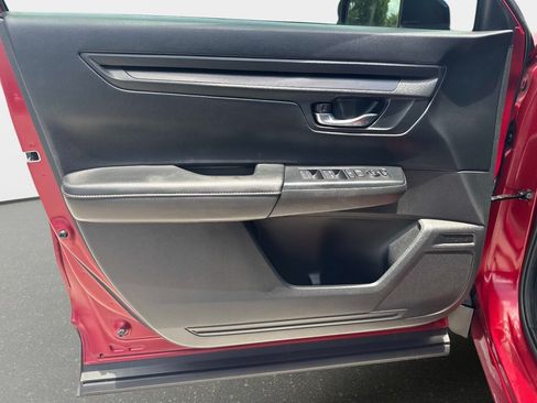 Used 2024 Honda CR-V Sport image 16