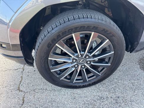 Certified 2025 Lexus GX 550 w/ Accessory Package (Z1) AWD/4WD image 9