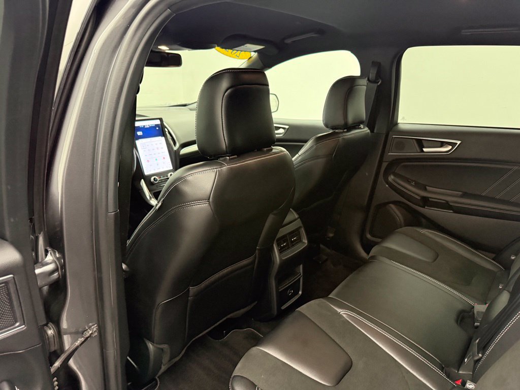 Used 2022 Ford Edge ST AWD/4WD image 35