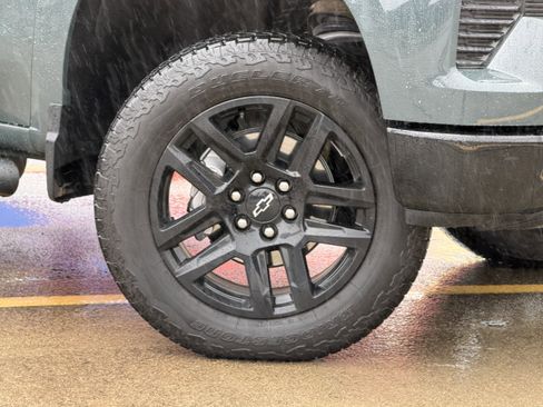 Used 2026 Chevrolet Silverado 1500 LT Trail Boss w/ Safety Package image 3