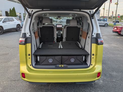 Used 2025 Volkswagen ID. Buzz 1st Edition w/ Cupholders Package AWD/4WD image 14