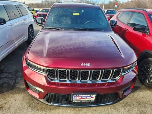 New 2026 Jeep Grand Cherokee Laredo X AWD/4WD image 2