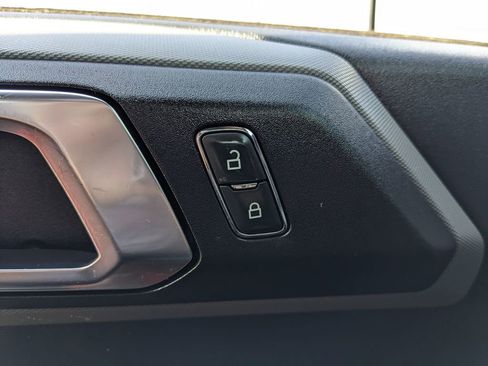 Used 2022 Ford Bronco 4-Door AWD/4WD image 49