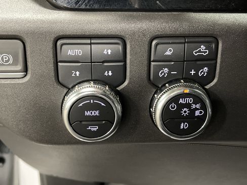 Used 2023 GMC Sierra 1500 SLT w/ SLT Premium Plus Package image 21