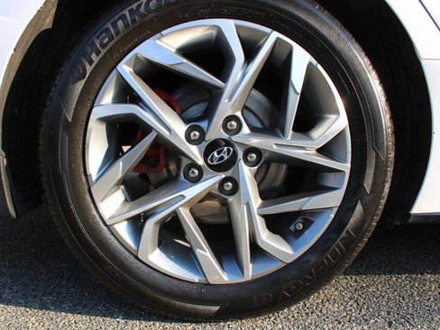 Used 2021 Hyundai Sonata SEL w/ Cargo Package image 19