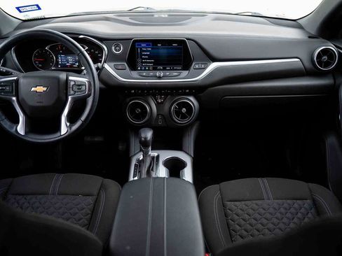 Used 2019 Chevrolet Blazer LT image 25