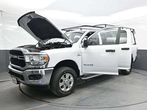 Used 2023 RAM 2500 Big Horn w/ Level 1 Equipment Group AWD/4WD image 39