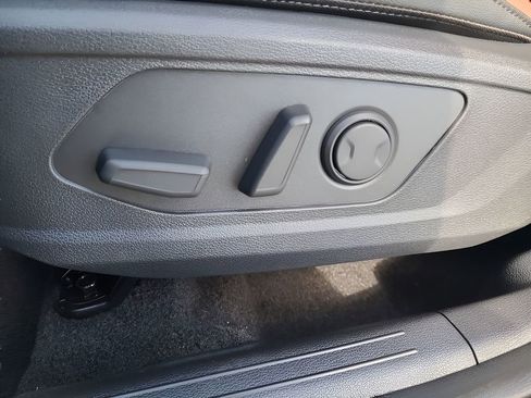 New 2026 Kia Sportage SX FWD image 20