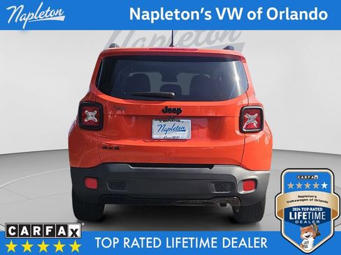 Used 2017 Jeep Renegade Altitude AWD/4WD image 4
