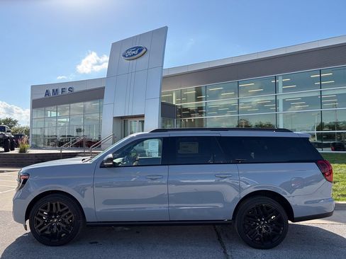 New 2027 Ford Expedition Max Platinum w/ Stealth Performance Package AWD/4WD image 3