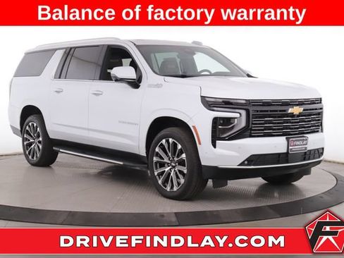 Used 2026 Chevrolet Suburban High Country w/ Sun And Tow Package AWD/4WD image 1