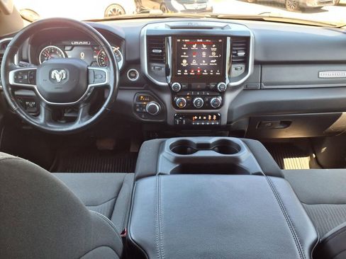 Used 2019 RAM 1500 Big Horn AWD/4WD image 17