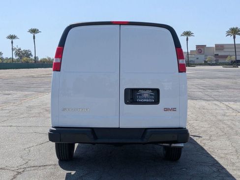 New 2026 GMC Savana 2500 w/ Driver Convenience Package RWD image 8
