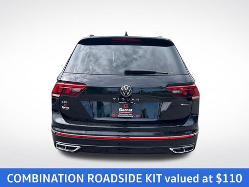 Certified 2024 Volkswagen Tiguan SEL R-Line AWD/4WD image 4
