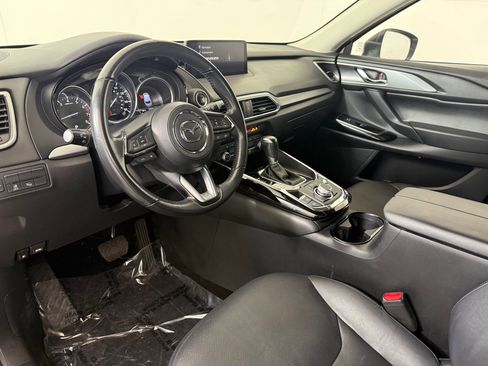 Used 2022 MAZDA CX-9 Touring image 4