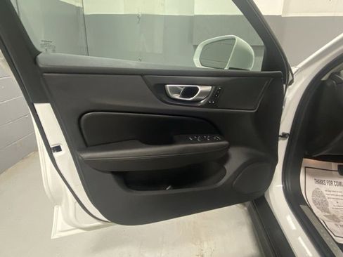 Certified 2024 Volvo V60 B5 Cross Country Plus image 7