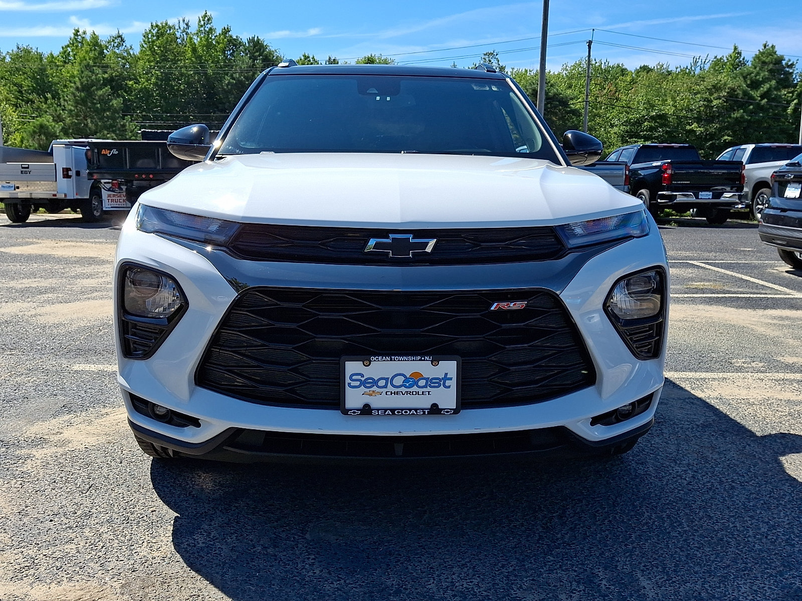 Certified 2023 Chevrolet TrailBlazer RS w/ Convenience Package AWD/4WD image 2