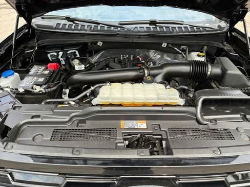 Used 2025 Ford Expedition Max Platinum w/ Driver's Package AWD/4WD image 27